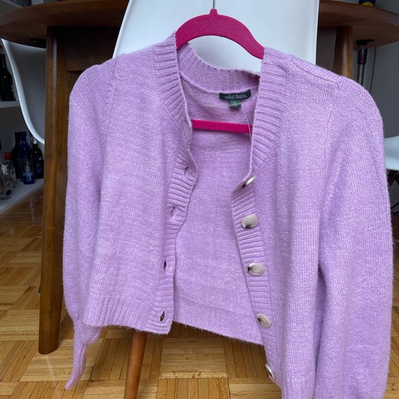 Pretty pink cardigan - Picture 3 of 9